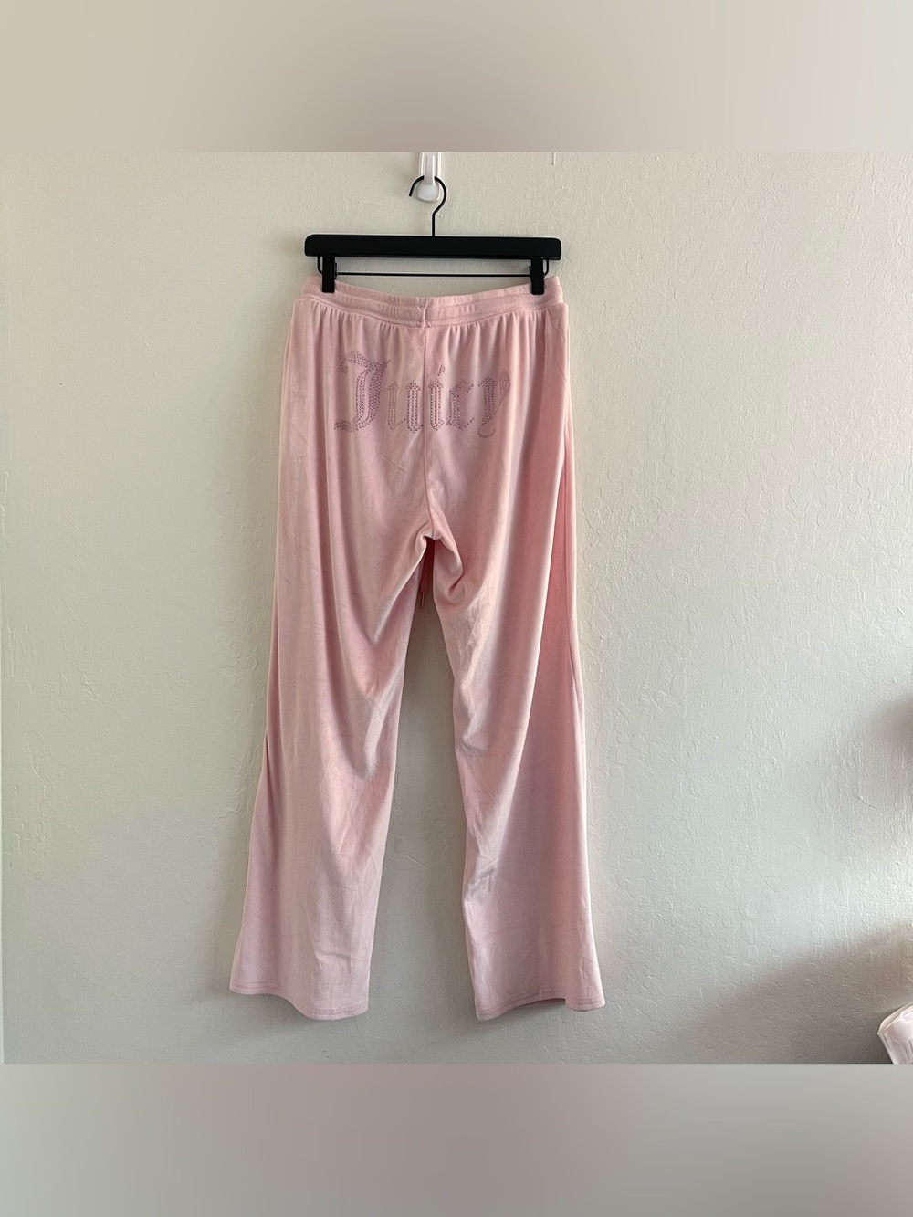 Juicy Couture Baby Pink Juicy Rhinestone Back Velour Pull On Pants Womens Large - Picture 2 of 8